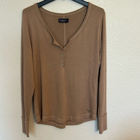 Abercrombie & Fitch Tan Fitted Long Sleeve Blouse - Picture 1 of 7